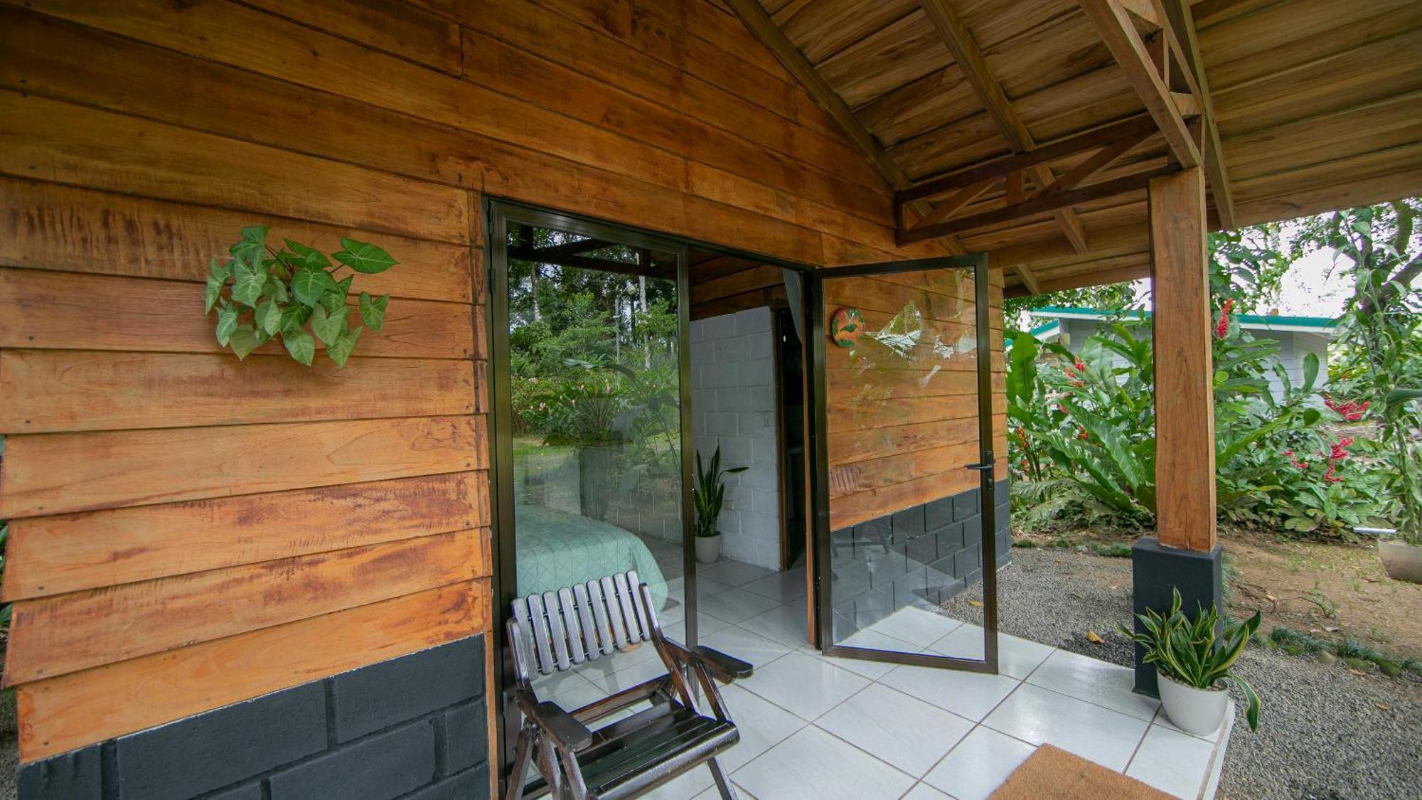Eden Organic Farm & Bungalows La Fortuna Habitación foto